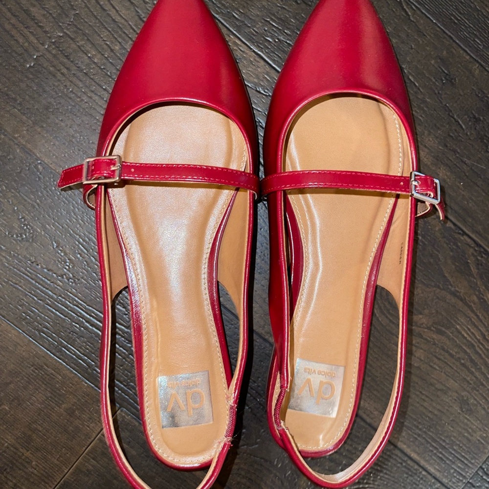 DV by Dolce Vita Red Pointed Toe Flats